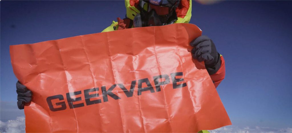 A Decade to the Top of the World: Geekvape Marks Its 10th Anniversary by Reaching the Summit of Everest